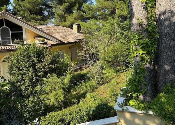 Blue Moon Relais Feriehus Santa Maria di Scacciano